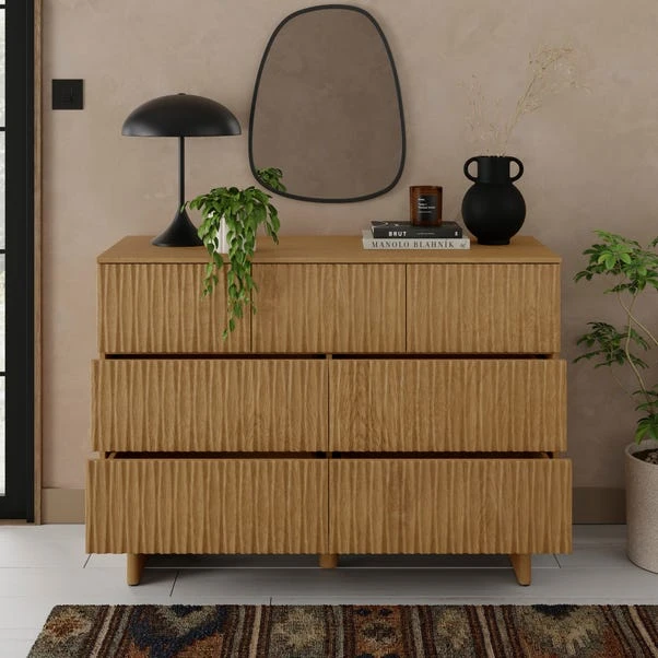 Inga 7 Drawer Chest, Light Oak - Image 2