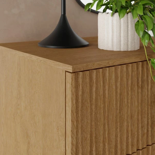 Inga 7 Drawer Chest, Light Oak - Image 4